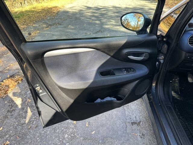 Фиат Пунто 2010 в Коломые на Automoto.ua Серый Фиат Пунто, объемом двигателя 1.2 л и пробегом 218 тыс. км за 4699 $, фото 9 на Automoto.ua