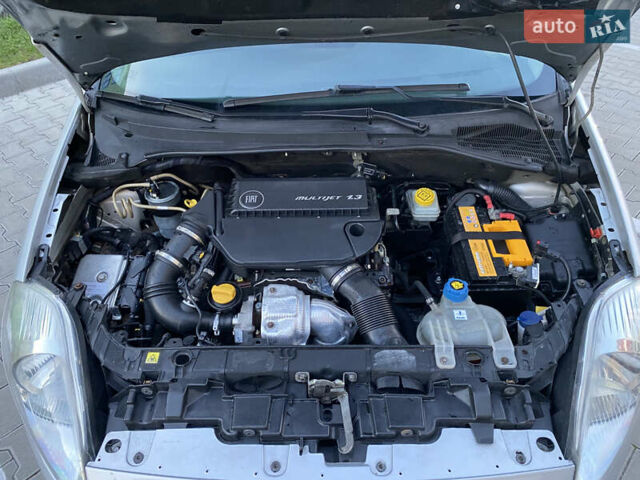 Сірий Фіат Пунто, об'ємом двигуна 1.25 л та пробігом 253 тис. км за 3700 $, фото 21 на Automoto.ua
