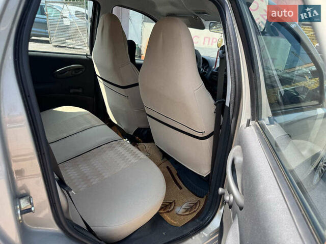 Серый Фиат Пунто, объемом двигателя 1.3 л и пробегом 93 тыс. км за 4290 $, фото 10 на Automoto.ua