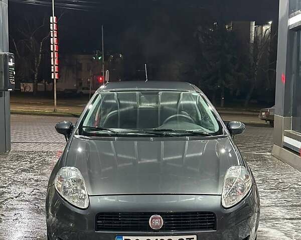 Серый Фиат Пунто, объемом двигателя 1.24 л и пробегом 211 тыс. км за 4300 $, фото 1 на Automoto.ua