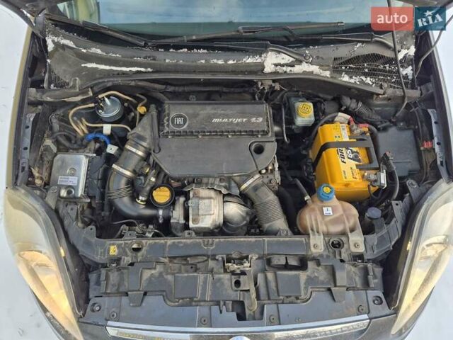 Сірий Фіат Пунто, об'ємом двигуна 1.25 л та пробігом 289 тис. км за 3899 $, фото 13 на Automoto.ua