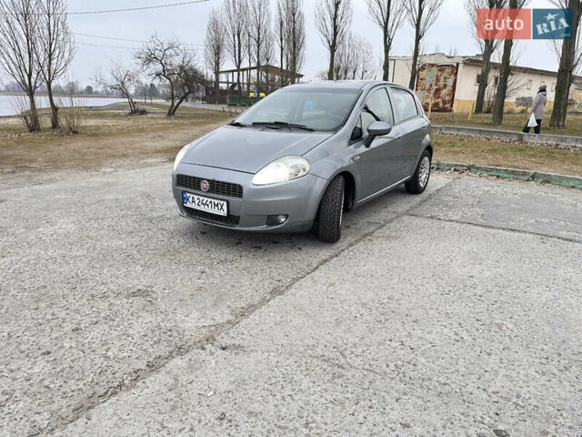 Серый Фиат Пунто, объемом двигателя 1.37 л и пробегом 297 тыс. км за 3700 $, фото 1 на Automoto.ua
