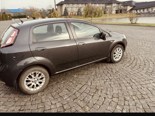 Сірий Фіат Пунто, об'ємом двигуна 1.4 л та пробігом 171 тис. км за 5400 $, фото 2 на Automoto.ua