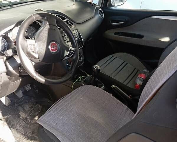 Сірий Фіат Пунто, об'ємом двигуна 1.25 л та пробігом 280 тис. км за 3800 $, фото 3 на Automoto.ua