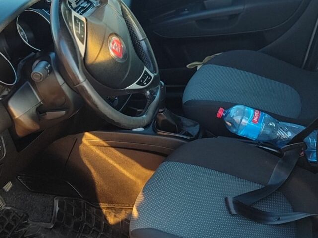 Серый Фиат Пунто, объемом двигателя 1.3 л и пробегом 227 тыс. км за 3000 $, фото 4 на Automoto.ua