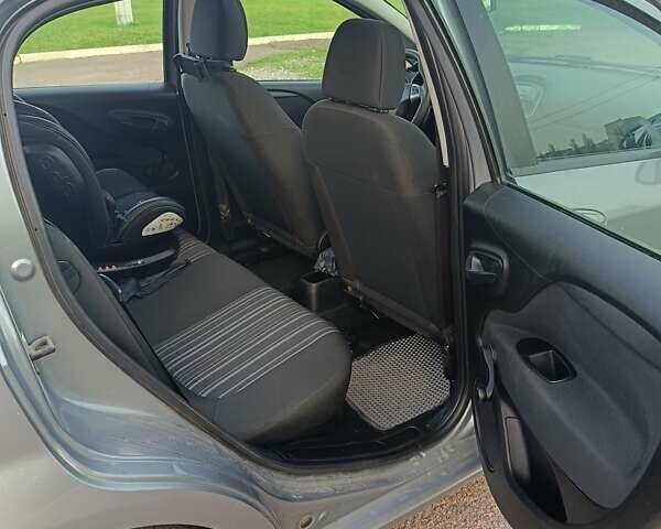 Серый Фиат Пунто, объемом двигателя 1.24 л и пробегом 206 тыс. км за 5099 $, фото 11 на Automoto.ua