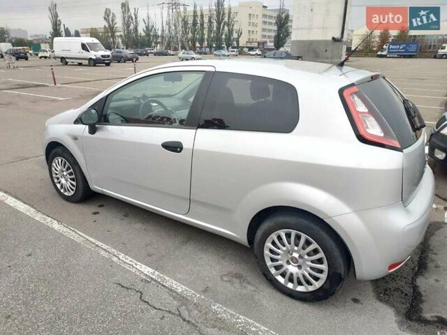 Сірий Фіат Пунто, об'ємом двигуна 1.2 л та пробігом 87 тис. км за 3999 $, фото 1 на Automoto.ua