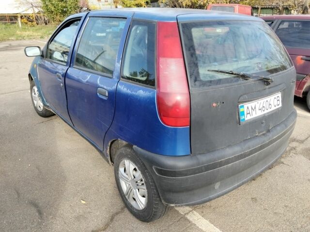 Фиат Пунто 1996 в Киеве на Automoto.ua Синий Фиат Пунто, объемом двигателя 1.1 л и пробегом 254 тыс. км за 850 $, фото 3 на Automoto.ua