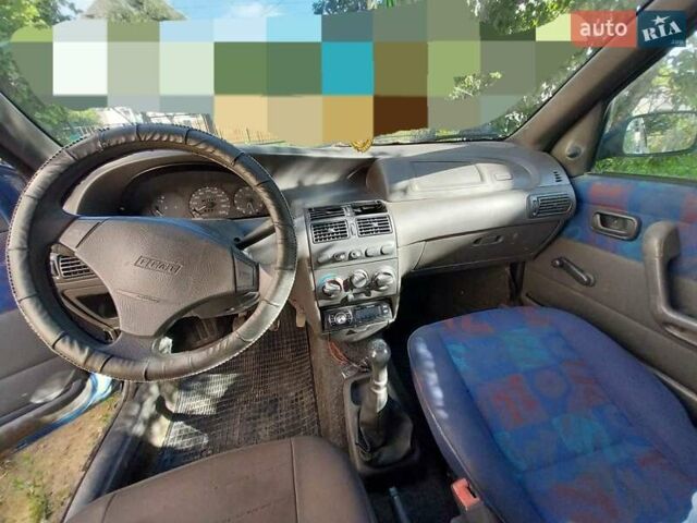 Синій Фіат Пунто, об'ємом двигуна 1.11 л та пробігом 250 тис. км за 1500 $, фото 2 на Automoto.ua