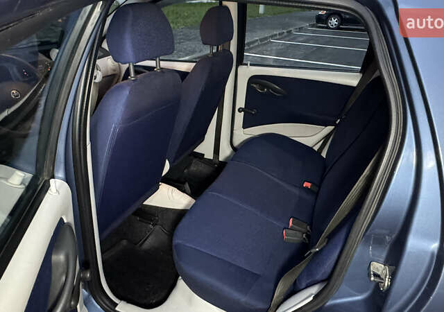 Синий Фиат Пунто, объемом двигателя 1.24 л и пробегом 168 тыс. км за 3500 $, фото 29 на Automoto.ua