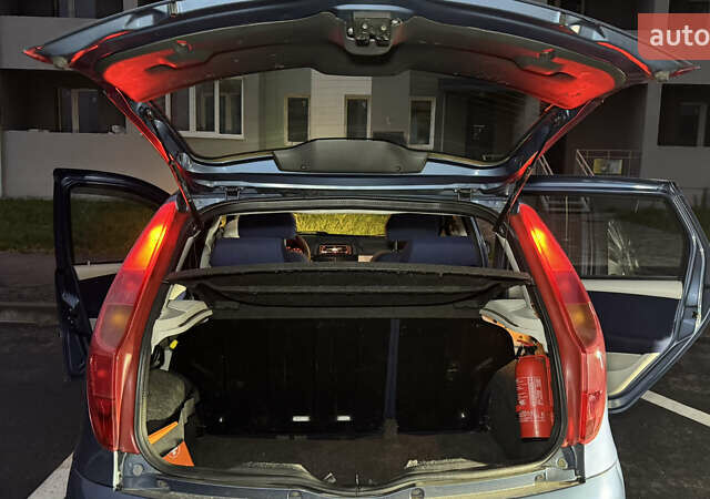 Синий Фиат Пунто, объемом двигателя 1.24 л и пробегом 168 тыс. км за 3500 $, фото 67 на Automoto.ua