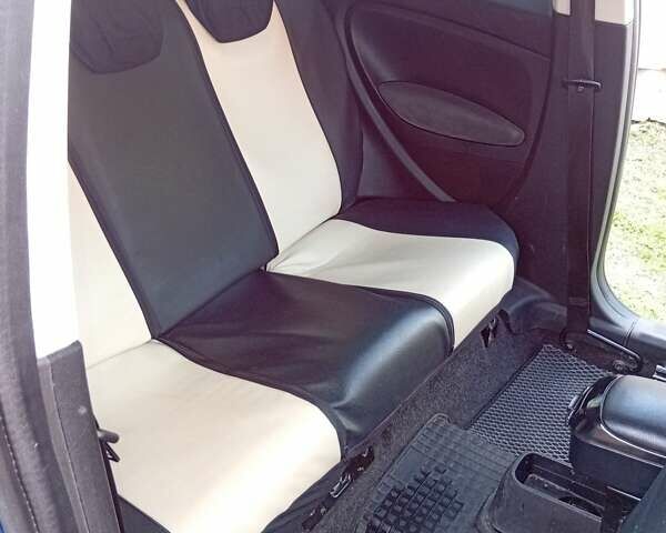 Синій Фіат Пунто, об'ємом двигуна 1.2 л та пробігом 189 тис. км за 2500 $, фото 11 на Automoto.ua