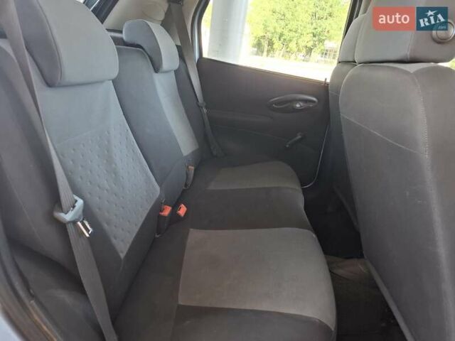 Синий Фиат Пунто, объемом двигателя 1.24 л и пробегом 126 тыс. км за 4500 $, фото 15 на Automoto.ua