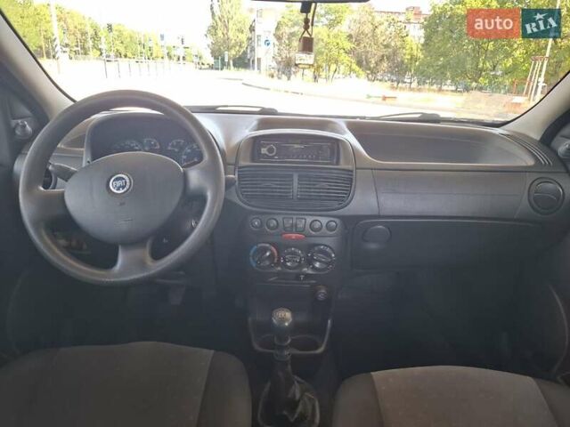 Синій Фіат Пунто, об'ємом двигуна 1.24 л та пробігом 126 тис. км за 4700 $, фото 17 на Automoto.ua