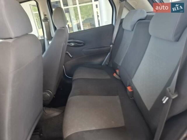 Синий Фиат Пунто, объемом двигателя 1.24 л и пробегом 126 тыс. км за 4500 $, фото 14 на Automoto.ua