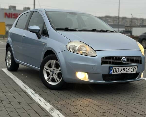 Синий Фиат Пунто, объемом двигателя 1.37 л и пробегом 160 тыс. км за 3499 $, фото 4 на Automoto.ua