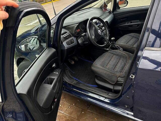 Синий Фиат Пунто, объемом двигателя 1.2 л и пробегом 280 тыс. км за 3000 $, фото 8 на Automoto.ua