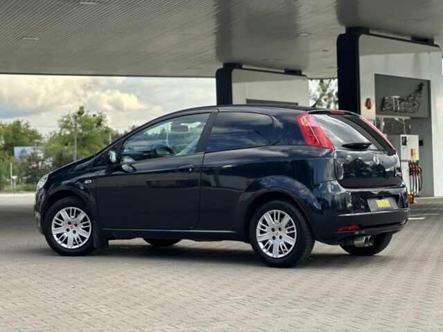 Синий Фиат Пунто, объемом двигателя 1.4 л и пробегом 140 тыс. км за 4500 $, фото 4 на Automoto.ua