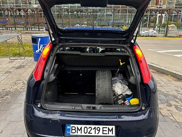 Синий Фиат Пунто, объемом двигателя 1.2 л и пробегом 280 тыс. км за 3000 $, фото 5 на Automoto.ua