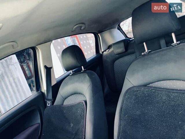 Синий Фиат Пунто, объемом двигателя 1.24 л и пробегом 232 тыс. км за 1700 $, фото 4 на Automoto.ua