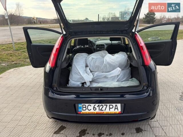 Синій Фіат Пунто, об'ємом двигуна 1.4 л та пробігом 188 тис. км за 3999 $, фото 4 на Automoto.ua