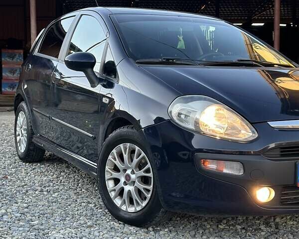 Фиат Пунто 2010 в Бережанах на Automoto.ua Синий Фиат Пунто, объемом двигателя 1.25 л и пробегом 242 тыс. км за 4299 $, фото 5 на Automoto.ua