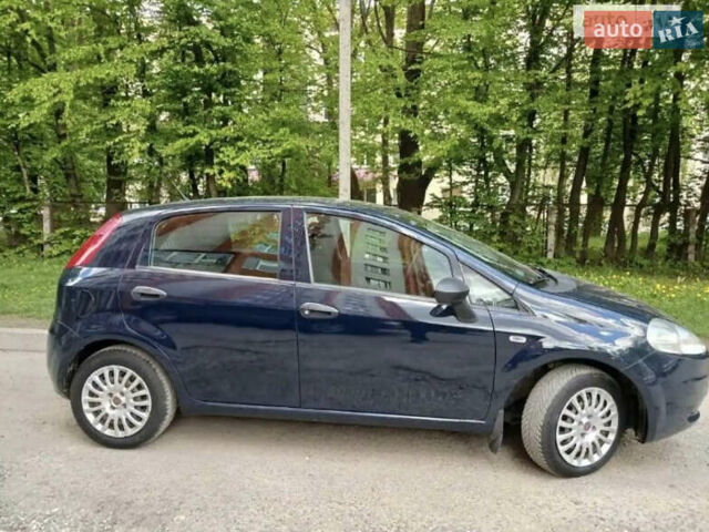 Фиат Пунто 2010 в Бережанах на Automoto.ua Синий Фиат Пунто, объемом двигателя 1.4 л и пробегом 164 тыс. км за 5500 $, фото 5 на Automoto.ua