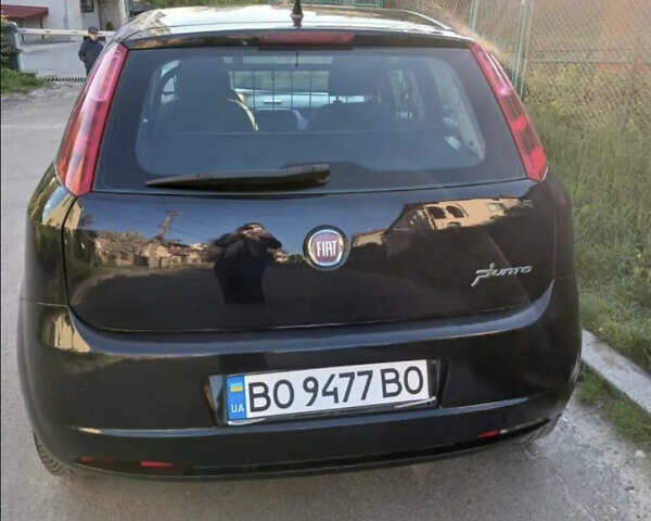 Фиат Пунто 2010 в Бережанах на Automoto.ua Синий Фиат Пунто, объемом двигателя 1.4 л и пробегом 164 тыс. км за 5500 $, фото 1 на Automoto.ua