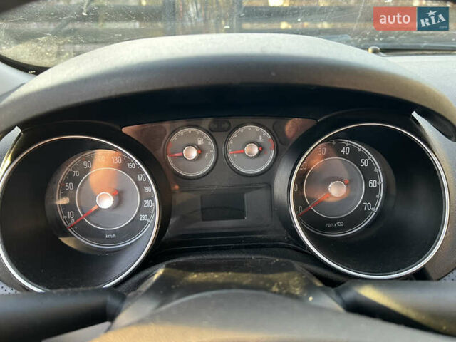 Синій Фіат Пунто, об'ємом двигуна 1.25 л та пробігом 245 тис. км за 2999 $, фото 39 на Automoto.ua