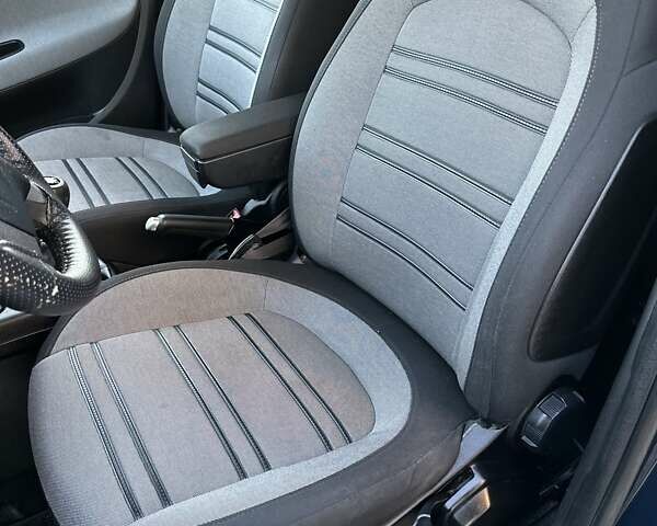 Фиат Пунто 2010 в Бережанах на Automoto.ua Синий Фиат Пунто, объемом двигателя 1.25 л и пробегом 242 тыс. км за 4299 $, фото 16 на Automoto.ua