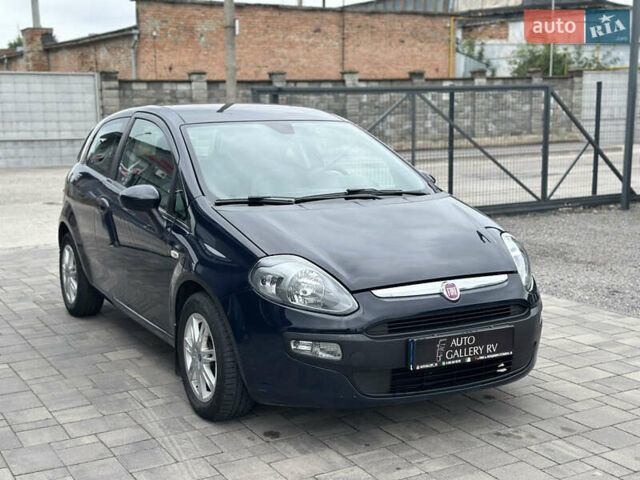 Синий Фиат Пунто, объемом двигателя 1.4 л и пробегом 163 тыс. км за 4350 $, фото 2 на Automoto.ua