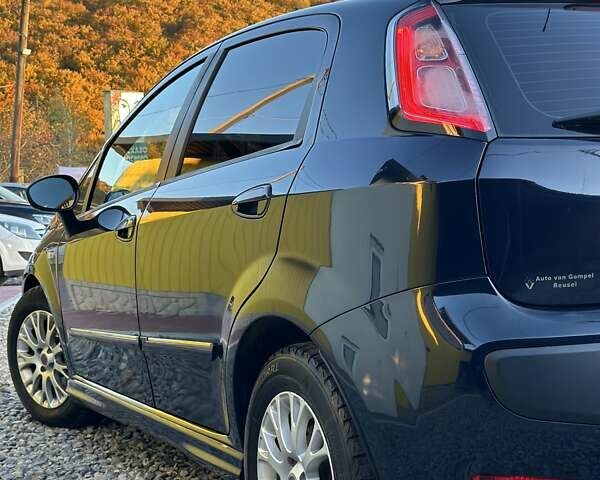 Фиат Пунто 2010 в Бережанах на Automoto.ua Синий Фиат Пунто, объемом двигателя 1.25 л и пробегом 242 тыс. км за 4299 $, фото 10 на Automoto.ua