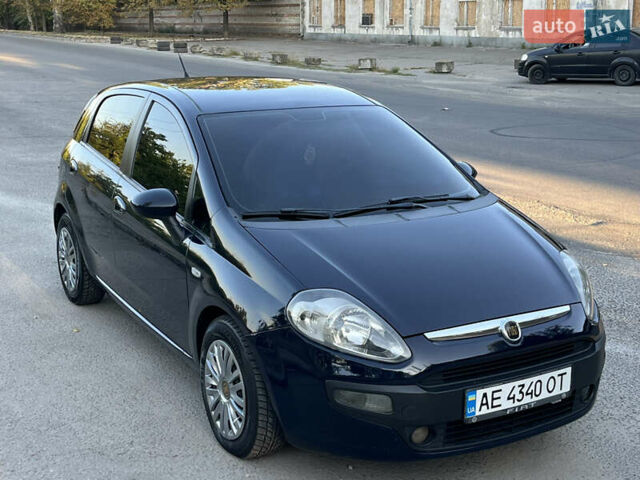 Синий Фиат Пунто, объемом двигателя 1.4 л и пробегом 170 тыс. км за 4200 $, фото 7 на Automoto.ua