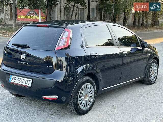 Синий Фиат Пунто, объемом двигателя 1.4 л и пробегом 170 тыс. км за 4200 $, фото 1 на Automoto.ua