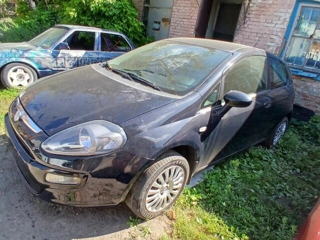 Синий Фиат Пунто, объемом двигателя 0 л и пробегом 274 тыс. км за 5000 $, фото 12 на Automoto.ua
