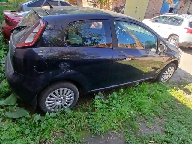 Синий Фиат Пунто, объемом двигателя 0 л и пробегом 274 тыс. км за 5000 $, фото 2 на Automoto.ua