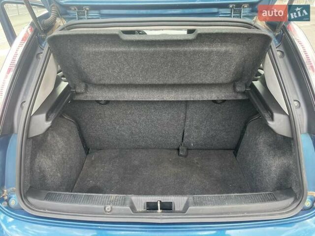 Синій Фіат Пунто, об'ємом двигуна 1.37 л та пробігом 238 тис. км за 5100 $, фото 10 на Automoto.ua