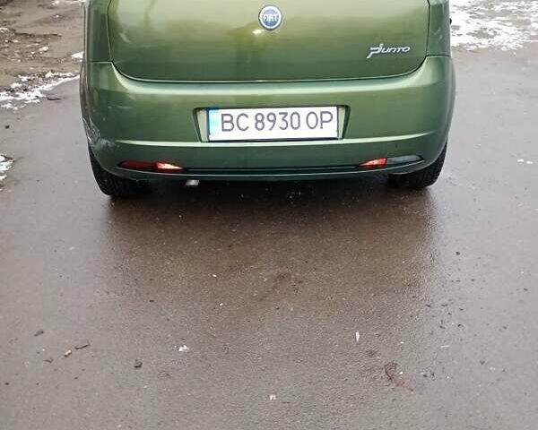 Фиат Пунто 2006 в Львове на Automoto.ua Зеленый Фиат Пунто, объемом двигателя 1.3 л и пробегом 290 тыс. км за 4000 $, фото 2 на Automoto.ua