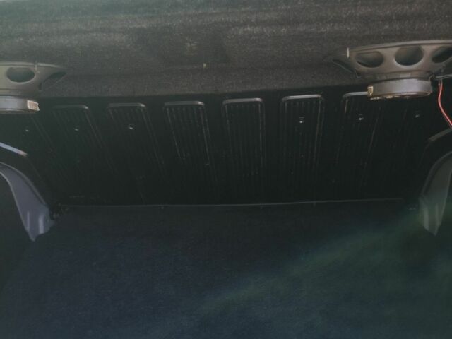 Фиат Пунто 1995 в Днепре (Днепропетровске) на Automoto.ua Зеленый Фиат Пунто, объемом двигателя 1.1 л и пробегом 203 тыс. км за 2305 $, фото 5 на Automoto.ua