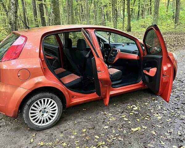Фиат Пунто 2006 в Староконстантинов на Automoto.ua Оранжевый Фиат Пунто, объемом двигателя 1.24 л и пробегом 186 тыс. км за 3000 $, фото 5 на Automoto.ua