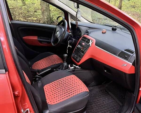 Фиат Пунто 2006 в Староконстантинов на Automoto.ua Оранжевый Фиат Пунто, объемом двигателя 1.24 л и пробегом 186 тыс. км за 3000 $, фото 2 на Automoto.ua