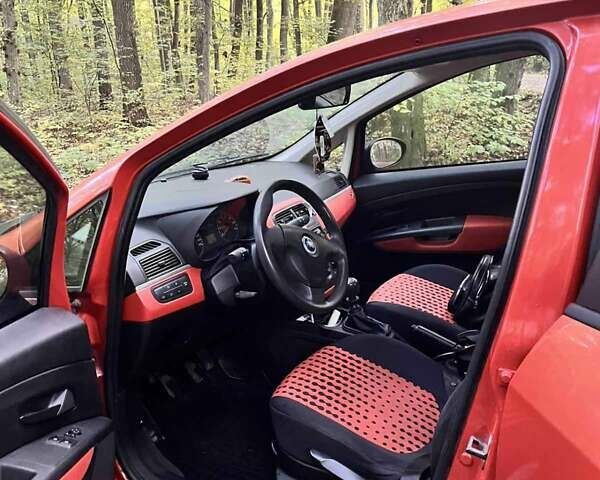 Фиат Пунто 2006 в Староконстантинов на Automoto.ua Оранжевый Фиат Пунто, объемом двигателя 1.24 л и пробегом 186 тыс. км за 3000 $, фото 10 на Automoto.ua