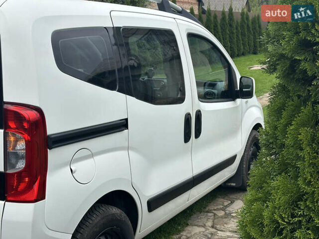 Белый Фиат Кубо, объемом двигателя 1.25 л и пробегом 166 тыс. км за 7999 $, фото 9 на Automoto.ua