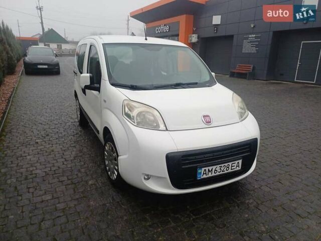Белый Фиат Кубо, объемом двигателя 1.25 л и пробегом 189 тыс. км за 5900 $, фото 4 на Automoto.ua