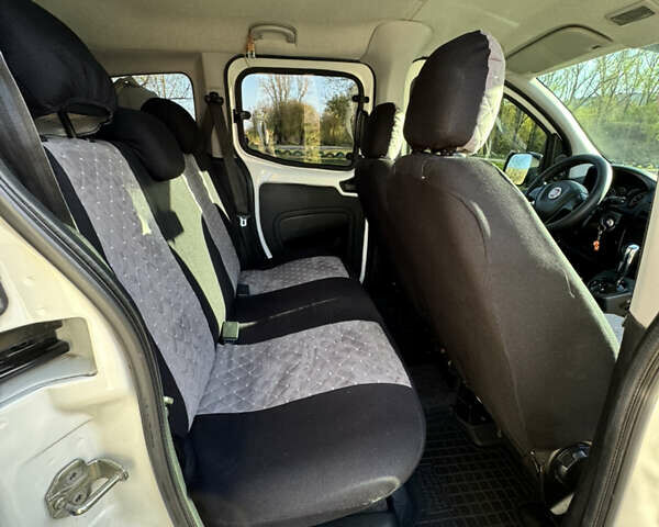 Белый Фиат Кубо, объемом двигателя 1.3 л и пробегом 144 тыс. км за 8500 $, фото 10 на Automoto.ua