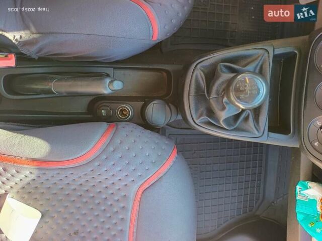 Білий Фіат Кубо, об'ємом двигуна 1.4 л та пробігом 138 тис. км за 8800 $, фото 15 на Automoto.ua