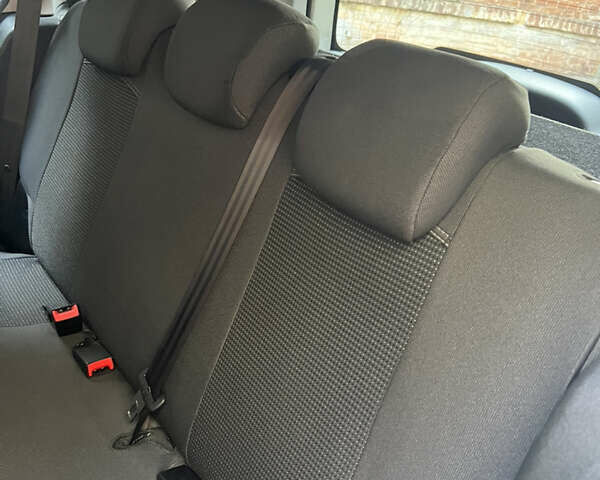 Белый Фиат Кубо, объемом двигателя 1.4 л и пробегом 12 тыс. км за 12999 $, фото 56 на Automoto.ua
