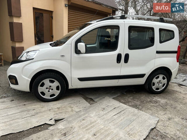 Белый Фиат Кубо, объемом двигателя 1.37 л и пробегом 13 тыс. км за 12699 $, фото 6 на Automoto.ua