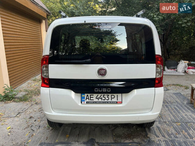 Белый Фиат Кубо, объемом двигателя 1.4 л и пробегом 12 тыс. км за 12999 $, фото 89 на Automoto.ua