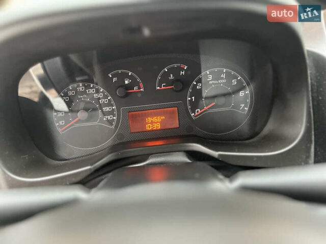 Белый Фиат Кубо, объемом двигателя 1.37 л и пробегом 13 тыс. км за 12699 $, фото 60 на Automoto.ua